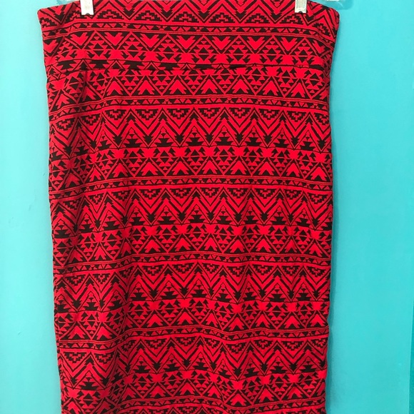 LuLaRoe Cassie Skirt. Red and black Aztec. Large. - Picture 1 of 4